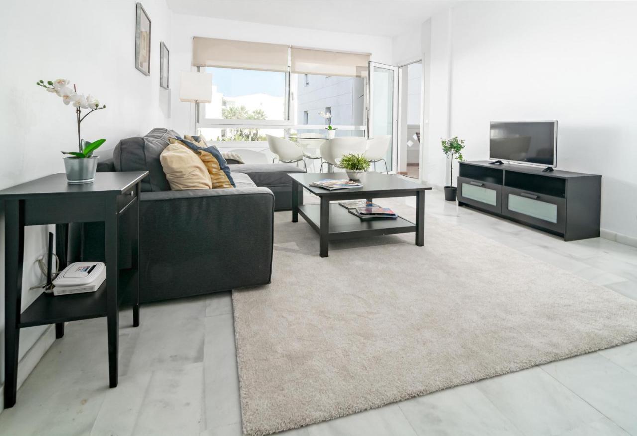Pr45- Beach Front Apartment Puerto Banus Marbella Bagian luar foto