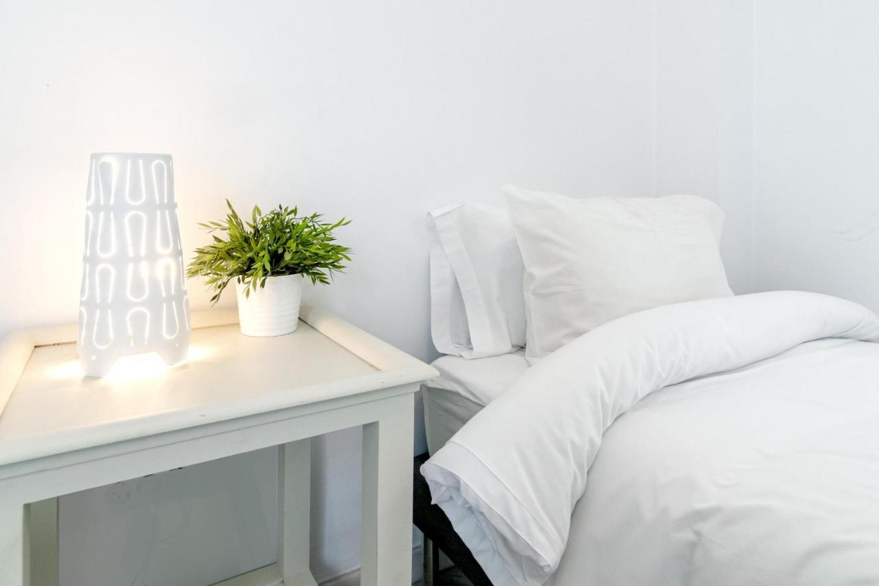 Pr45- Beach Front Apartment Puerto Banus Marbella Bagian luar foto